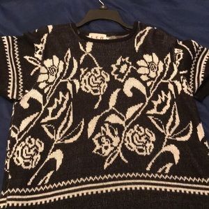 Vintage crop sweater